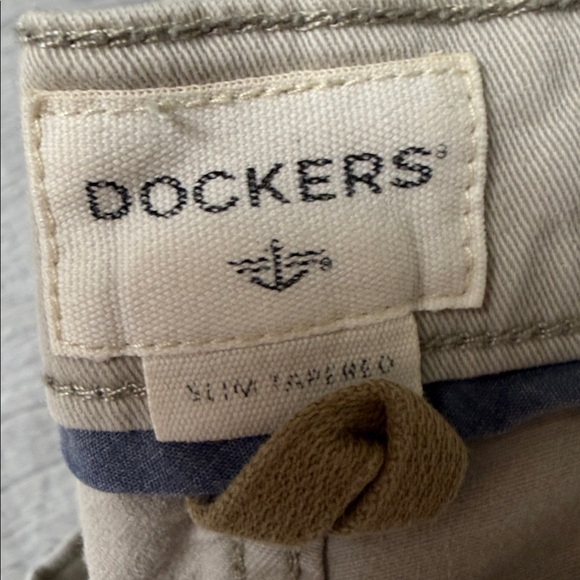 Dockers Men's Light Gray Chinos - Picture 2 of 4